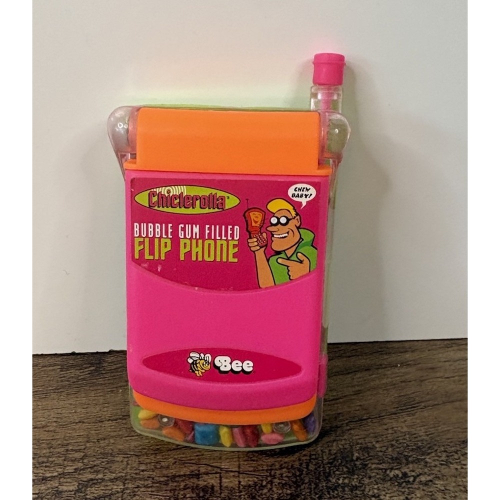 Vintage Chiclerolla Bubble Gum Plastic Cell Phone Chiclets Holder Toy 1995